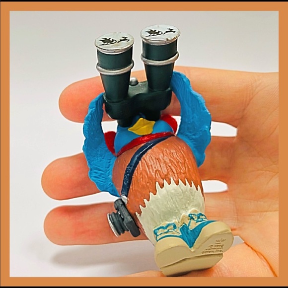 Hallmark Keepsake Artists Favourites: Bird Watcher - Picture 5 of 6